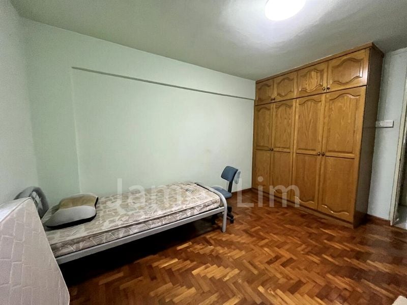 4 Room (4NG) HDB for Rent in  30 Teban Gardens Road - Image 7