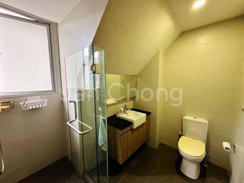 6 Bed Cluster House (Landed) for Sale in  Charlton Residences - Image 10