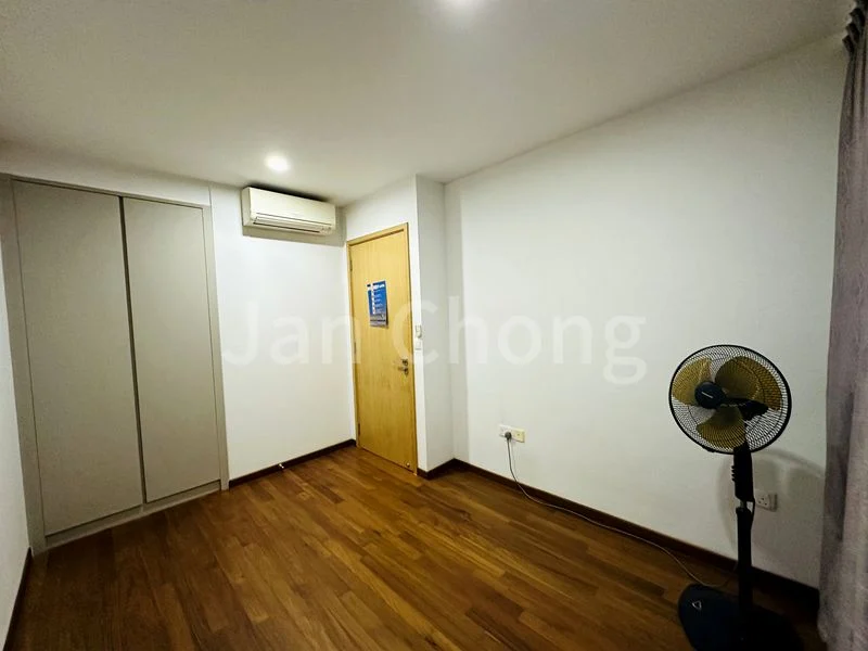 6 Bed Cluster House (Landed) for Sale in  Charlton Residences - Image 8