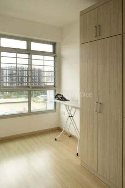 4 Room (4A) HDB for Sale in  614B Edgefield Plains - Image 1