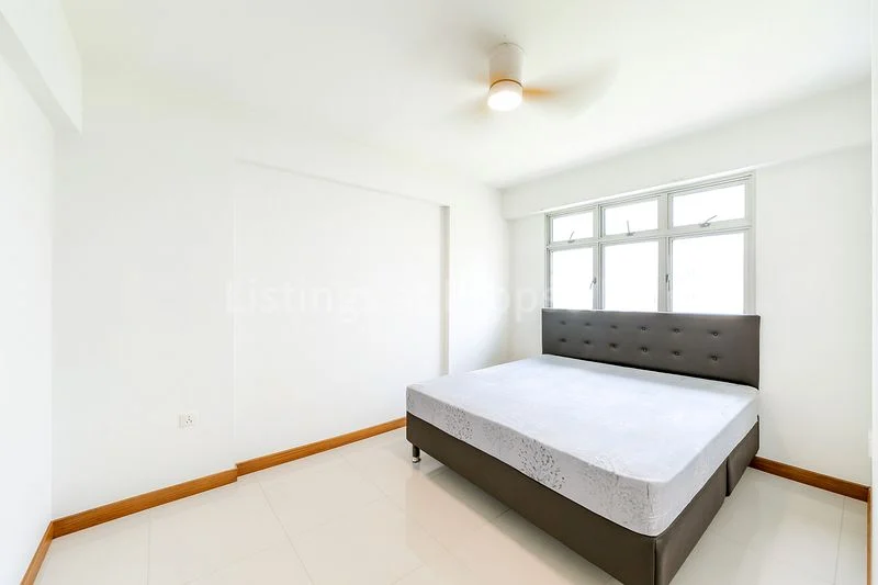 4 Room (4A) HDB for Sale in 673B Edgefield Plains - Image 8