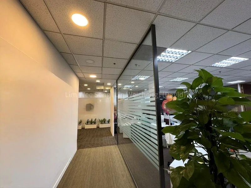 Office for Rent: Southpoint - Image 5