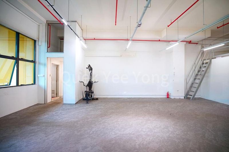 Light Industrial (B1) for Rent: Midview Building - Image 2