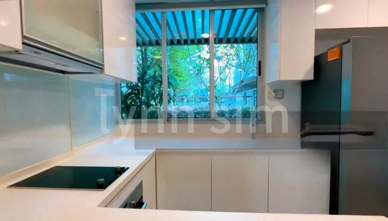 6 Bed Corner Terrace (Landed) for Sale in  Upper Serangoon Road - Image 4