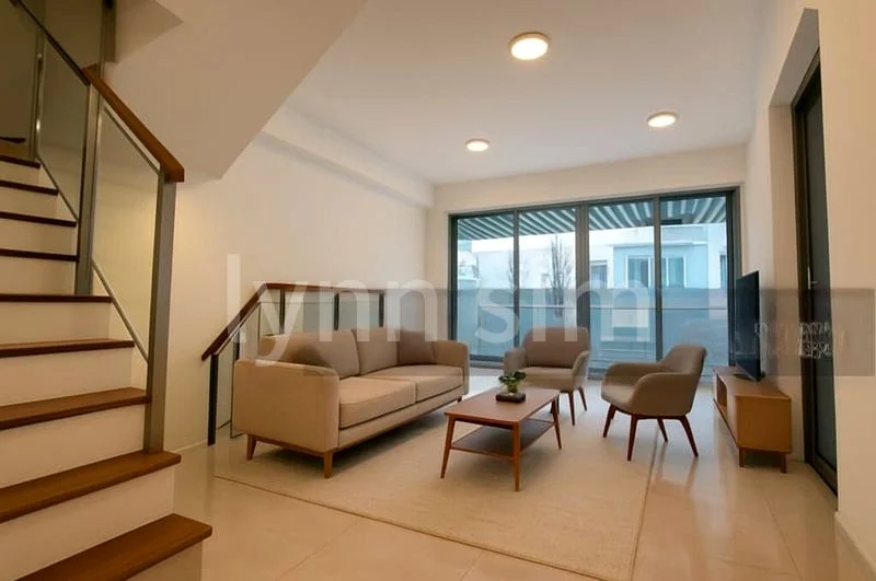 6 Bed Corner Terrace (Landed) for Sale in  Upper Serangoon Road - Image 1