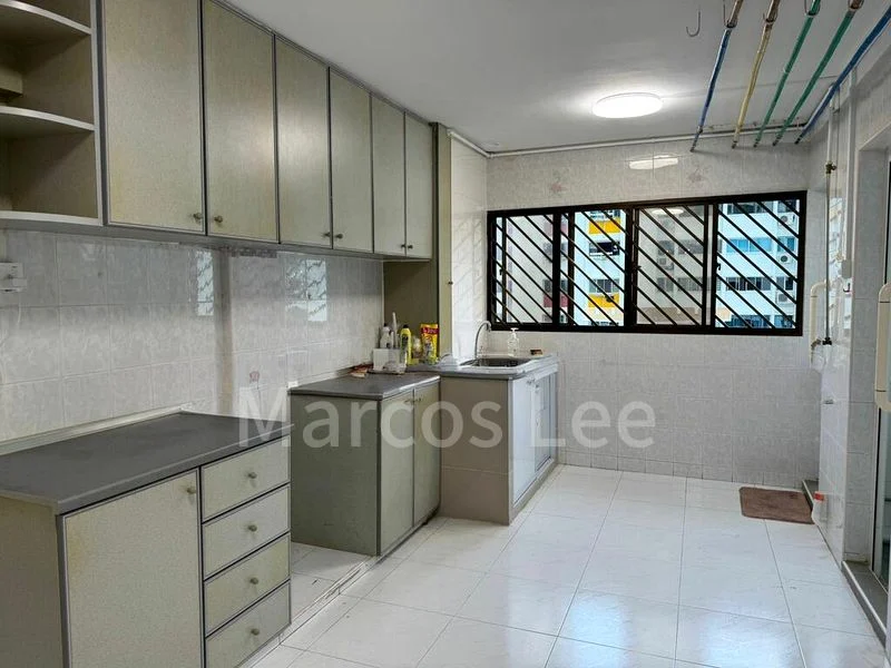 Common Room (HDB) for Rent in 410 Pandan Gardens - Image 3