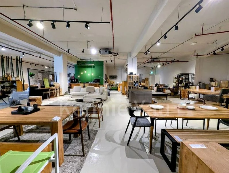 Light Industrial (B1) for Sale: Tan Boon Liat Building - Image 1