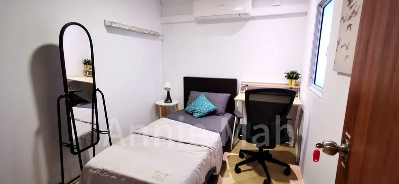 Common Room (Condo) for Rent in  J C Draycott - Image 1
