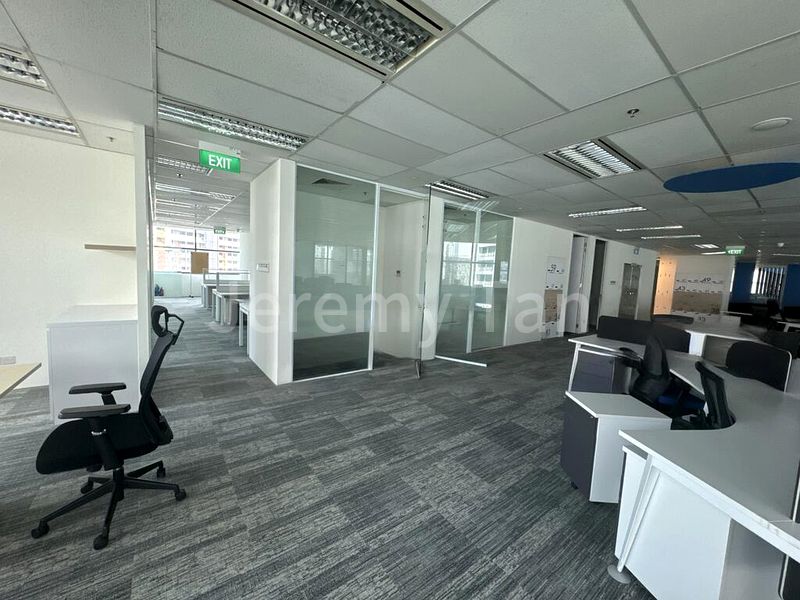 Office for Rent: Valley Point Office Tower - Image 5