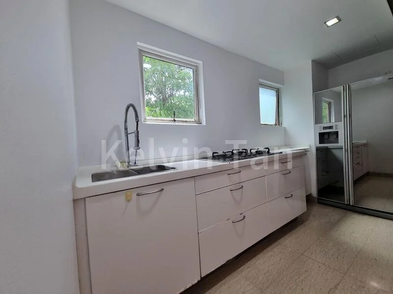 3 Bed Condo for Rent in Chantilly Rise - Image 2