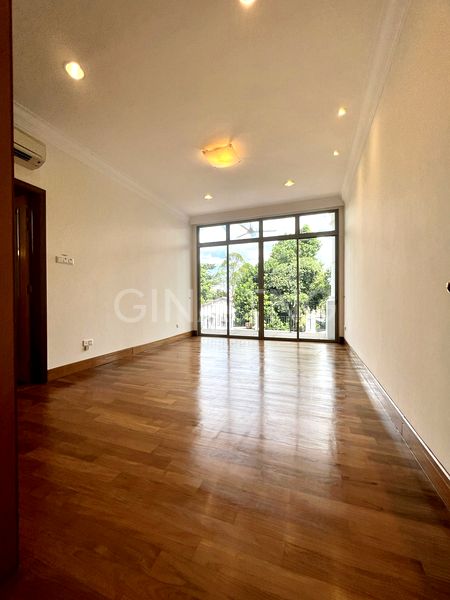 6 Bed Bungalow (Landed) for Rent in  Holland Grove Park - Image 5