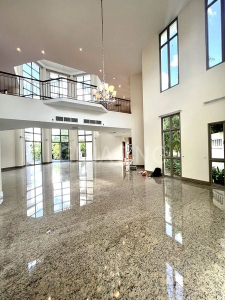 6 Bed Bungalow (Landed) for Rent in  Holland Grove Park - Image 3