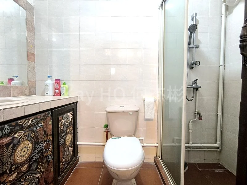 5 Room (5A) HDB for Sale in  721 Tampines Street 71 - Image 9