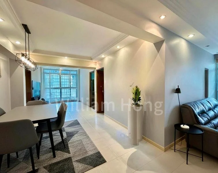 5 Room (5A) HDB for Sale in 21 Holland Drive - Image 2