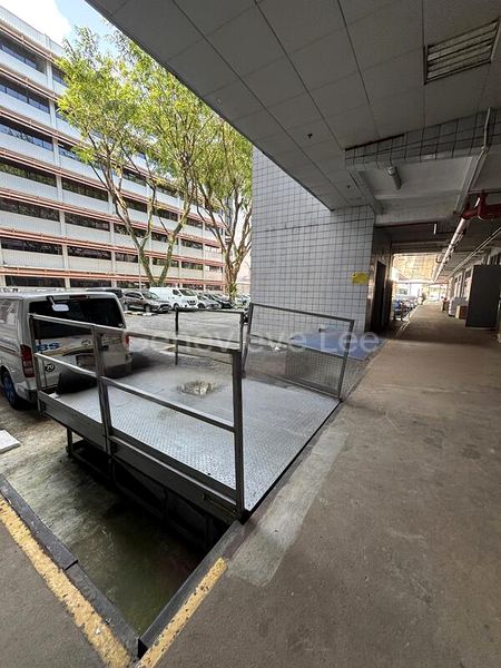 Light Industrial (B1) for Rent: Tiong Bahru Industrial Estate - Image 3