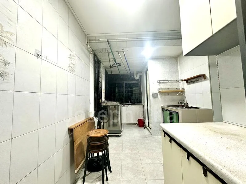 3 Room (3S) HDB for Rent in  27 Jalan Bahagia - Image 7