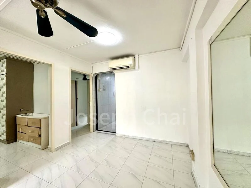 3 Room (3S) HDB for Rent in  27 Jalan Bahagia - Image 15