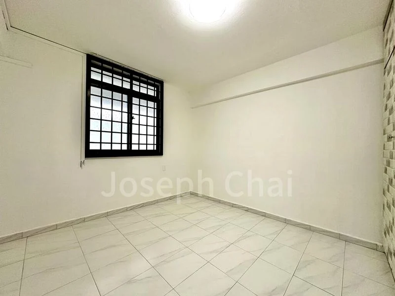 3 Room (3S) HDB for Rent in  27 Jalan Bahagia - Image 14