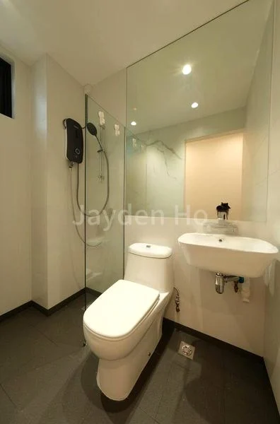 Studio Apartment (Condo) for Rent in  Sims Avenue - Image 11