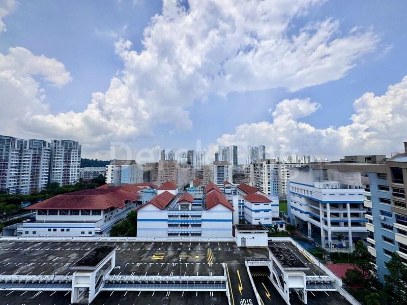 4 Room (4A) HDB for Sale in  368 Woodlands Avenue 1 - Image 7