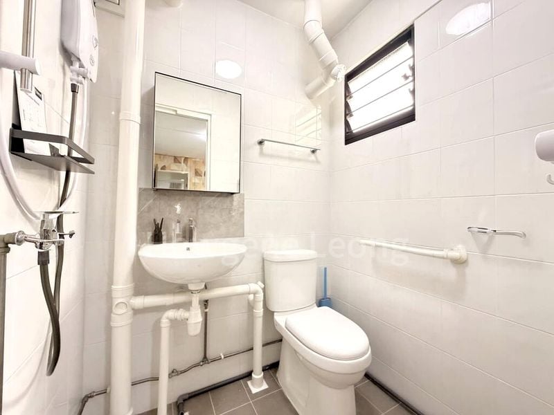 3 Room (3NG) HDB for Rent in  703 West Coast Road - Image 8