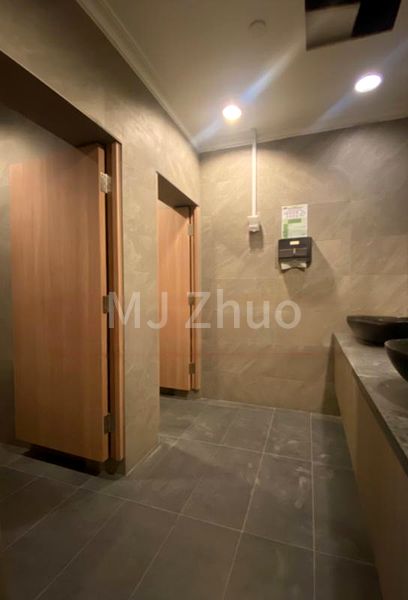 Office for Rent: Rex House - Image 1