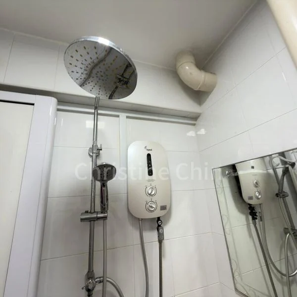 3 Room (3NG) HDB for Rent in  122 Ang Mo Kio Avenue 3 - Image 2