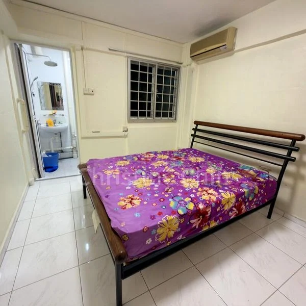 3 Room (3NG) HDB for Rent in  122 Ang Mo Kio Avenue 3 - Image 6