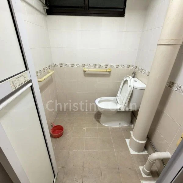 3 Room (3NG) HDB for Rent in  122 Ang Mo Kio Avenue 3 - Image 1