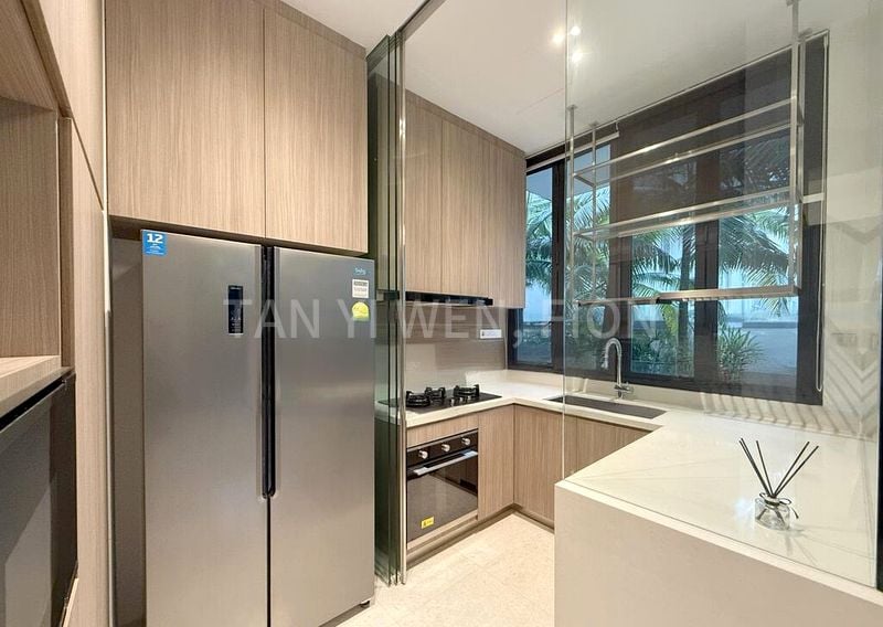 4 Bed Terraced House (Landed) for Sale in  Alana - Image 4