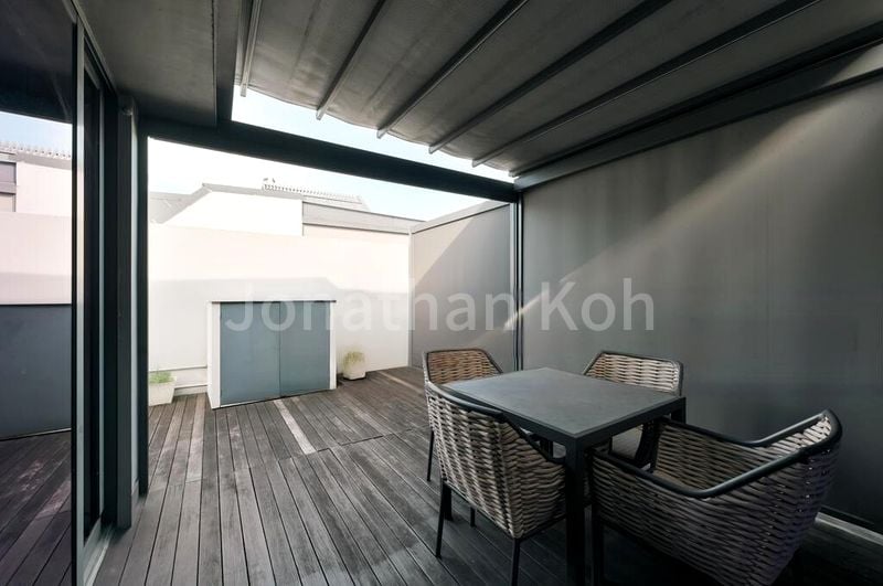 6 Bed Semi-Detached House (Landed) for Sale in Toh Estate - Image 7