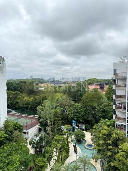 4 Bed Condo for Sale in  Floridian - Image 2