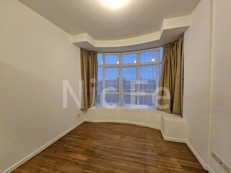 3 Bed Condo for Rent in  The Cascadia - Image 18