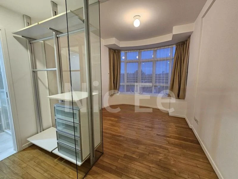 3 Bed Condo for Rent in  The Cascadia - Image 14