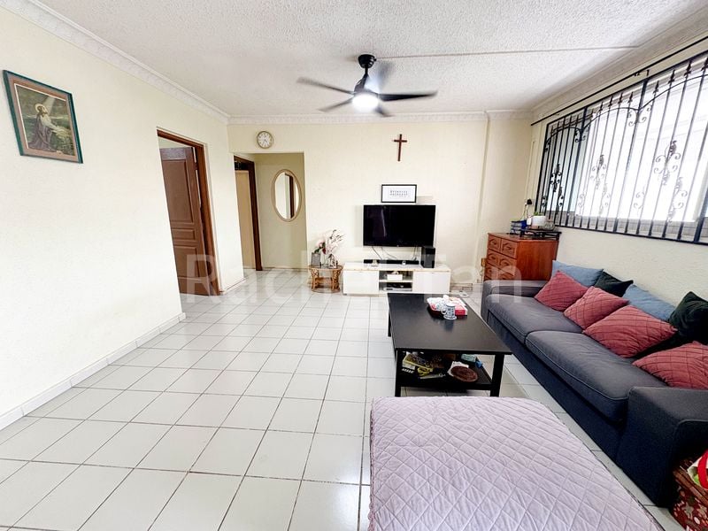 4 Room (4A) HDB for Sale in  870 Tampines Street 83 - Image 1