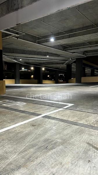 Factory / Workshop (B2) for Sale: 2,500 Sq Ft Industrial Unit, on Lyon Industrial Estate, Reigate - Image 4