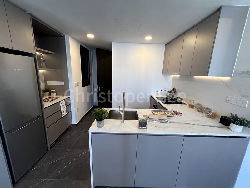 2 Bed Condo for Sale in Liv @ MB - Image 4