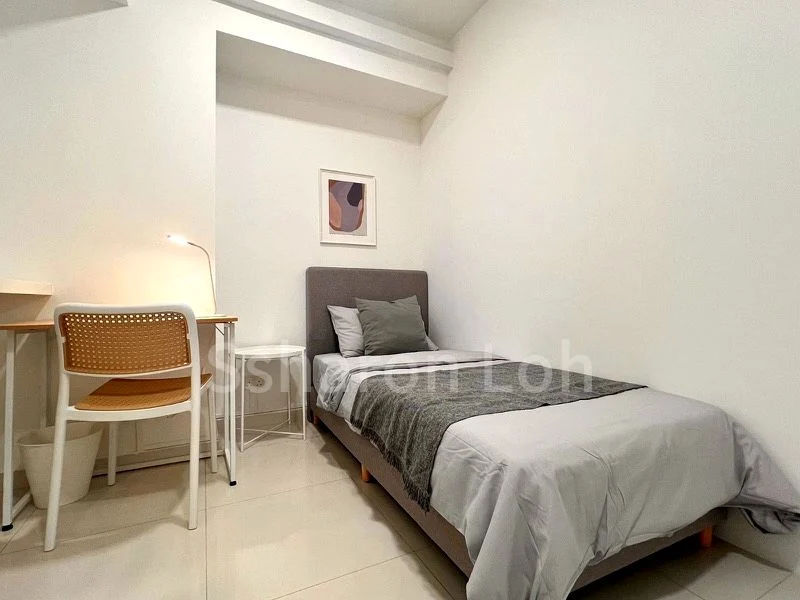 Common Room (Condo) for Rent in International Plaza - Image 3