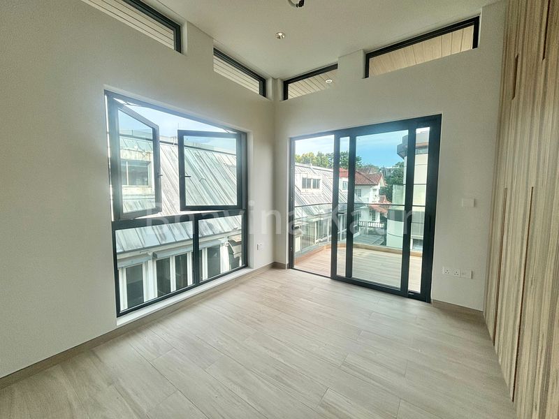 4+1 Bed Semi-Detached House (Landed) for Rent in  Whitley Road - Image 11