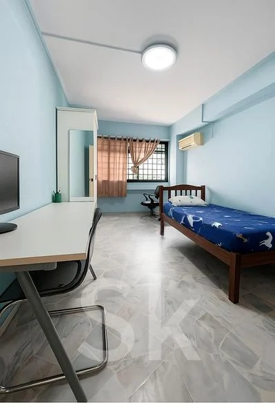 5 Room (5I) HDB for Rent in  496E Tampines Avenue 9 - Image 3