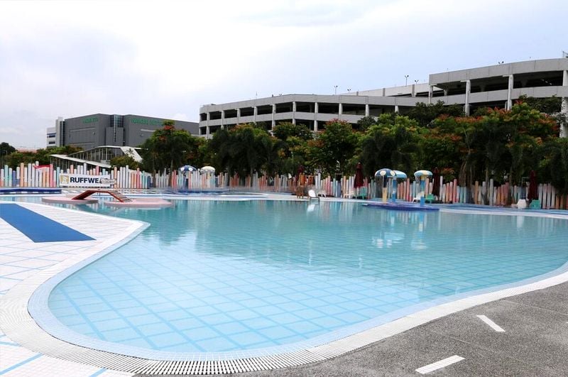 Other Retail for Rent: Jurong Gateway Road - Image 2