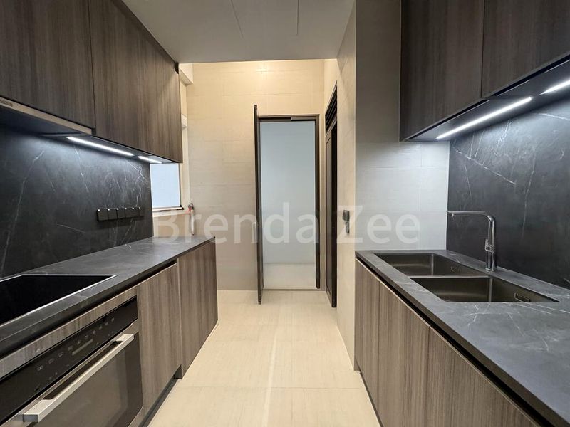 3 Bed Condo for Rent in Klimt Cairnhill - Image 12