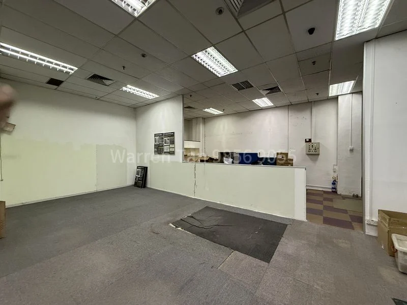 Light Industrial (B1) for Rent in  Sindo Industrial Building - Image 1