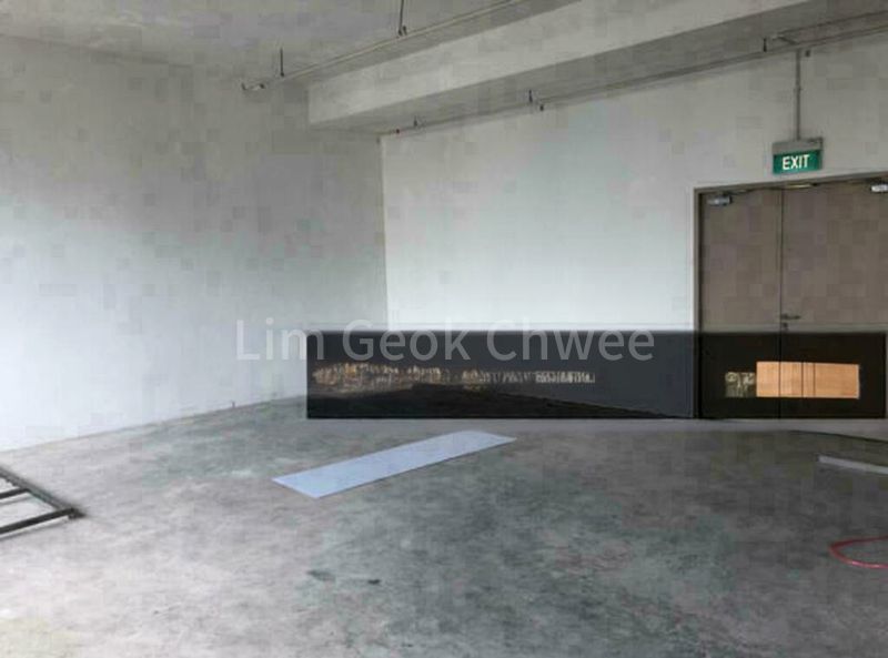 Light Industrial (B1) for Rent: One@Redhill Centre - Image 7