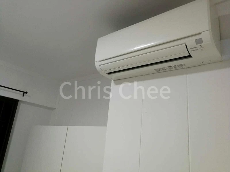 Common Room (HDB) for Rent in  68 Redhill Close - Image 3