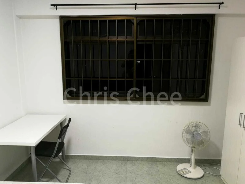 Common Room (HDB) for Rent in  68 Redhill Close - Image 2