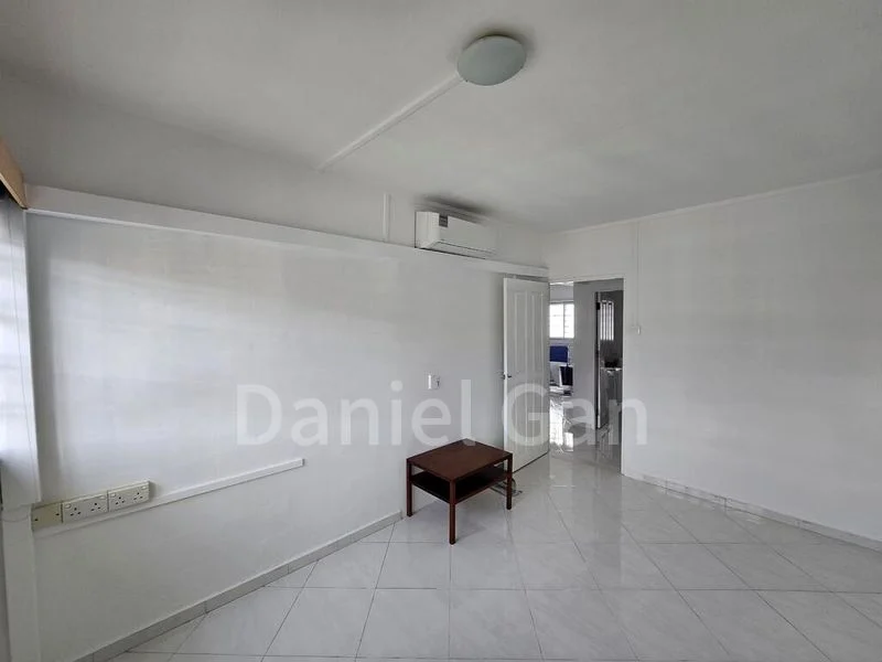 4 Room (4NG) HDB for Rent in  59 Telok Blangah Heights - Image 12