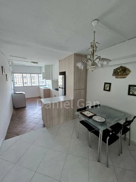 4 Room (4NG) HDB for Rent in  59 Telok Blangah Heights - Image 3