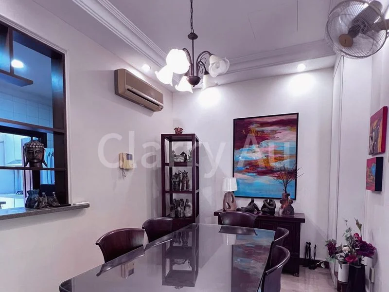 5+1 Bed Corner Terrace (Landed) for Sale in  Serangoon Garden Estate - Image 2