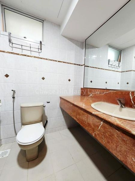 3 Bed Condo for Sale in  Parkshore - Image 11